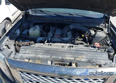 2016 Nissan Titan Xd Platinum Reserve Diesel z USA, uszkodzony, nr VIN 1N6BA1F41GN513872